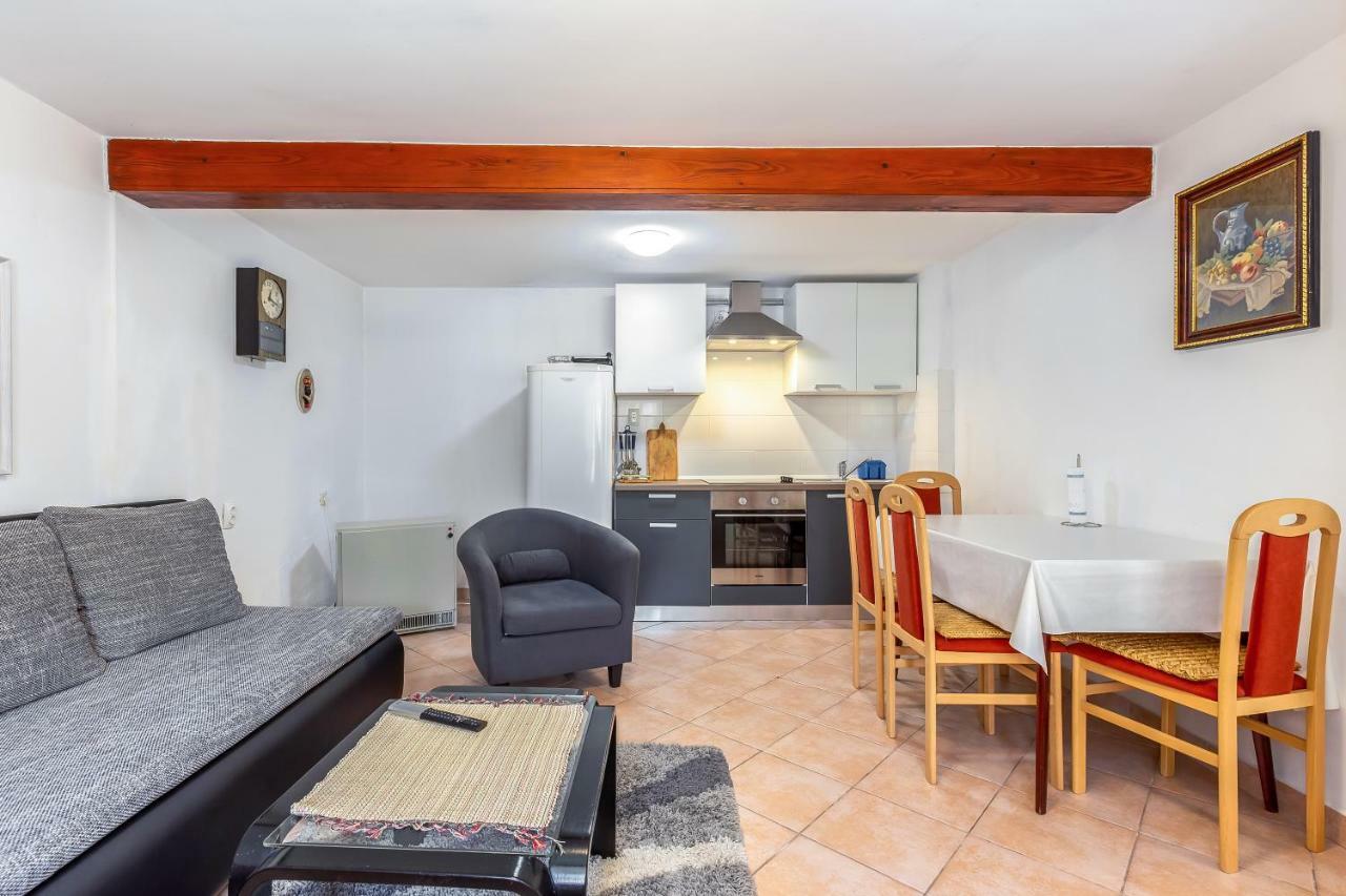 Apartment Lucija Бакар Екстер'єр фото