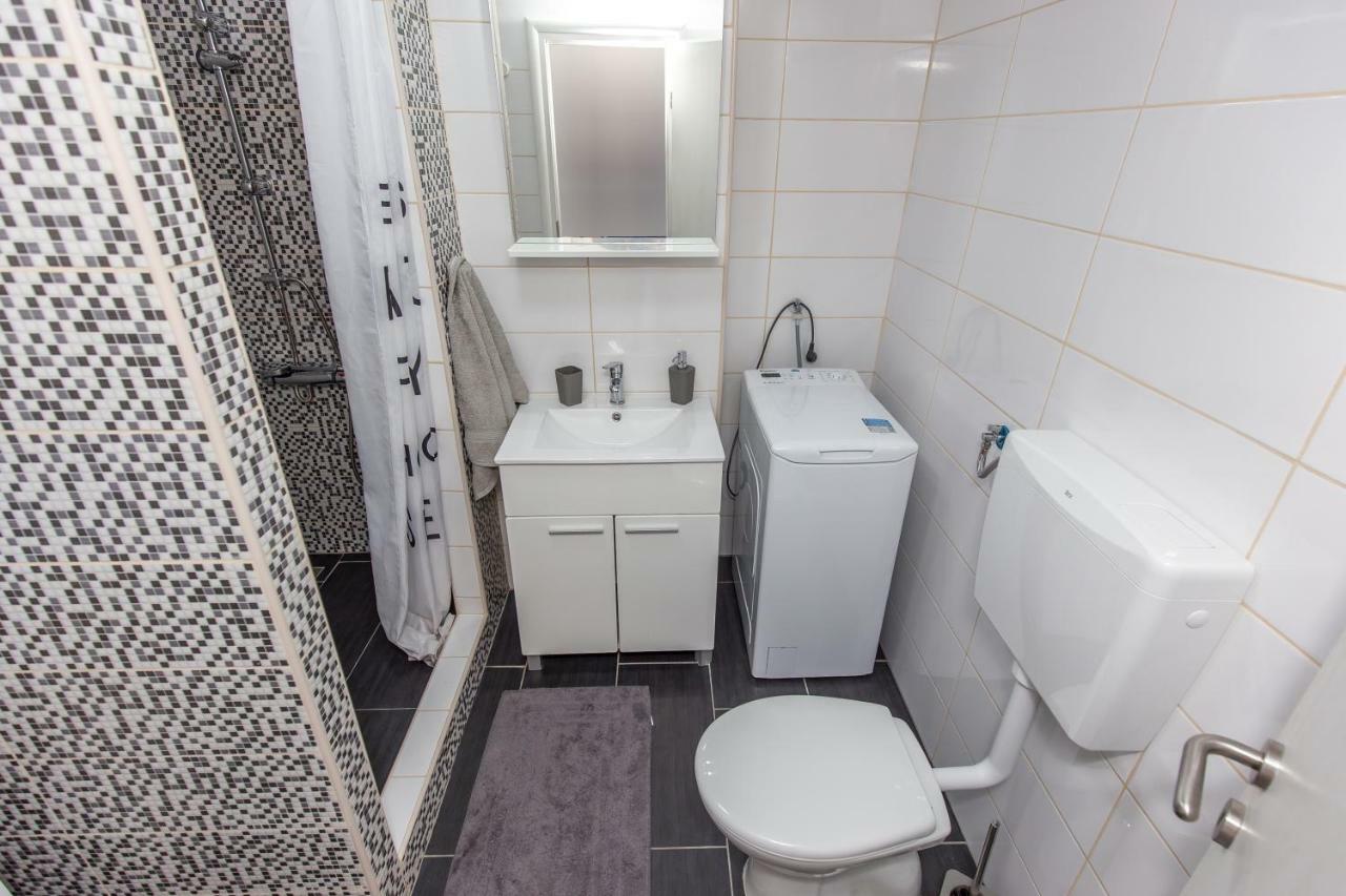 Apartment Lucija Бакар Екстер'єр фото